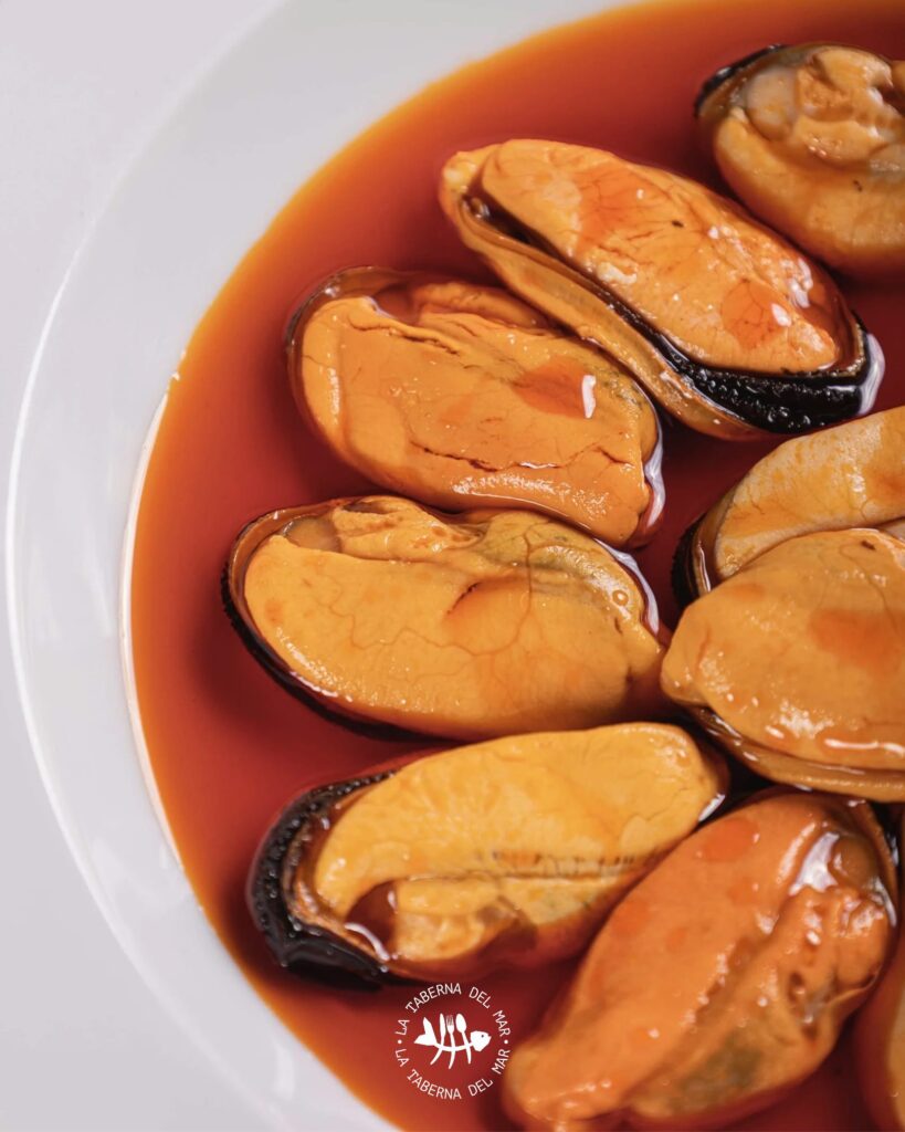 Mejillones Extra de la Ría en nuestro escabeche con patatas Bonilla (12 ud)
