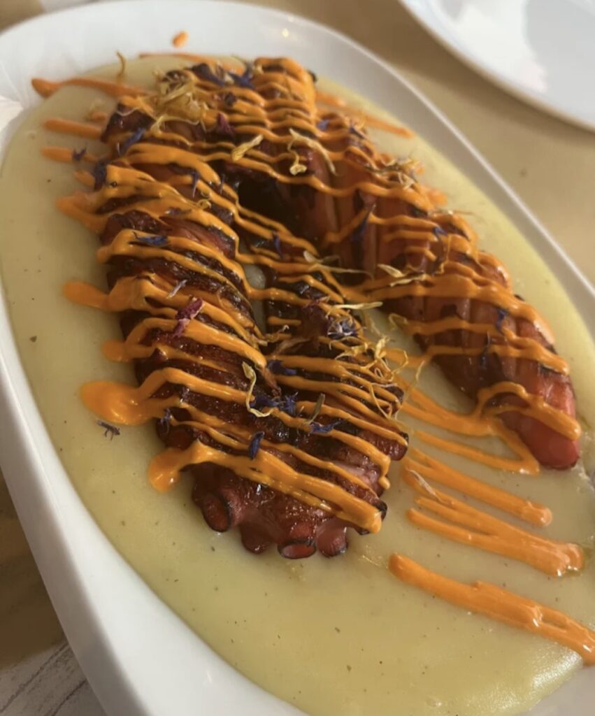 Pulpo a la parrilla,crema de patata y nuestro aliño especial (350 gr)