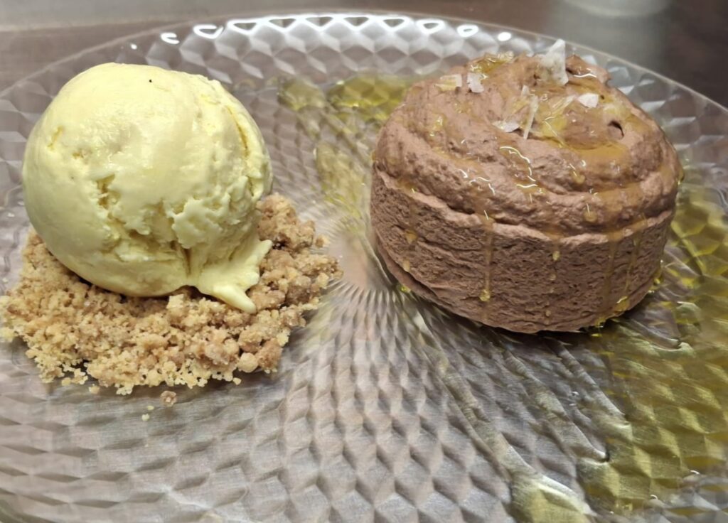El Mejor Mousse de Chocolate con helado